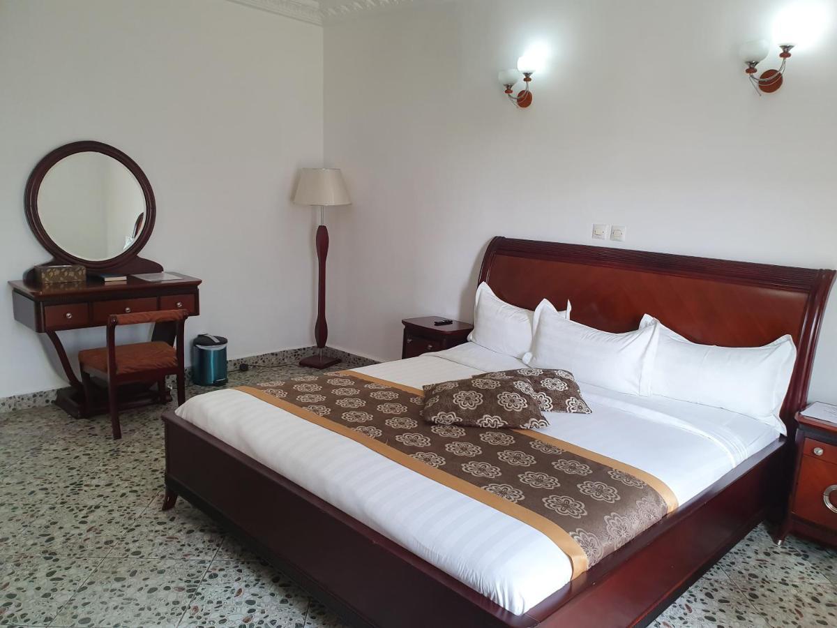 Hotel Imperial Libreville Exterior photo